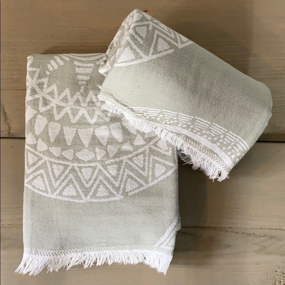 Turkish Bath/Beach Towel - Green + White - Picture 2 of 6